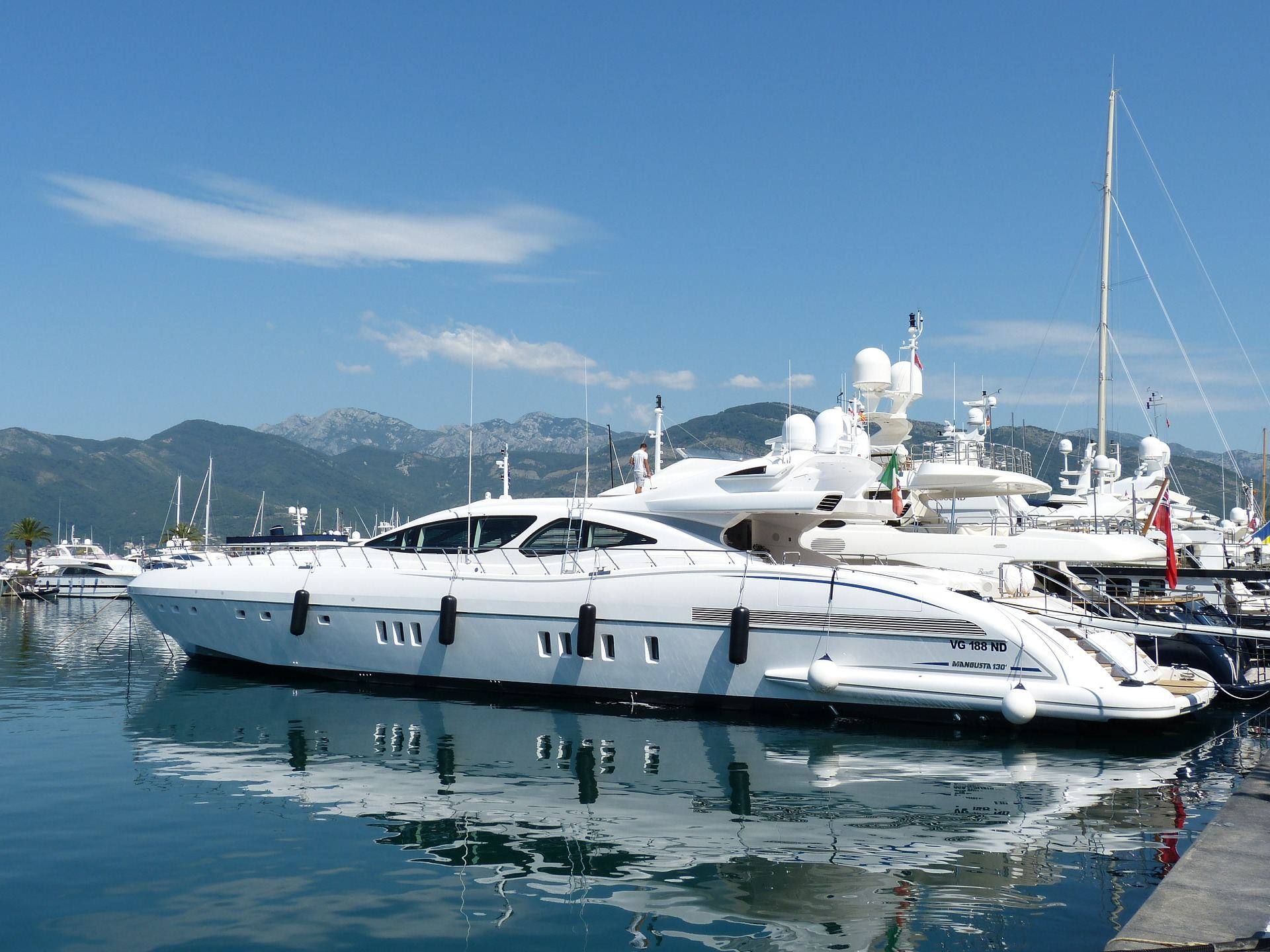 How to be safe on a yacht during Pandemic